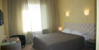 Гостиница Poshale Брянск Стандартный двухместный номер с 1 кроватью-4